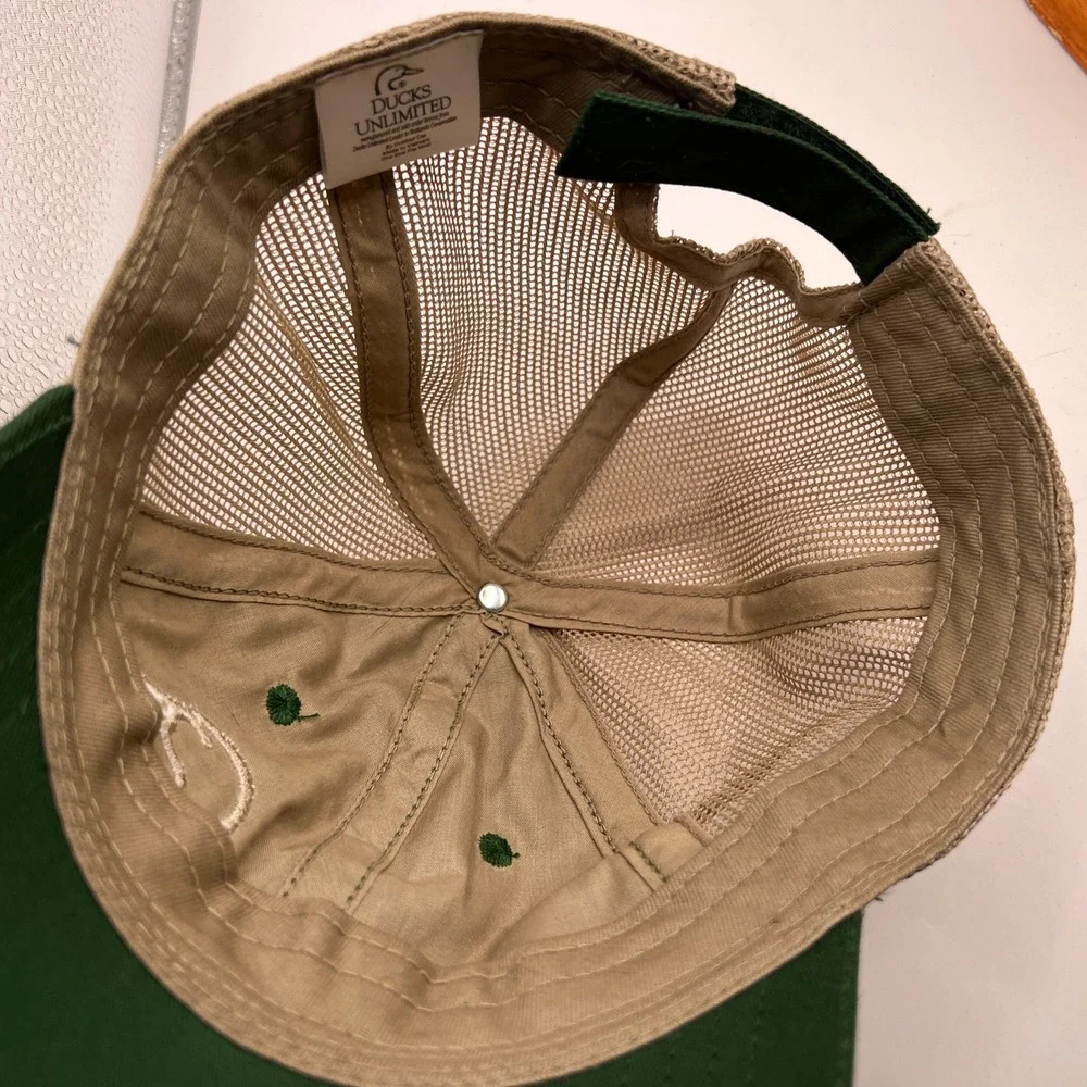 Ducks Unlimited Trucker Hat Green Tan Mesh Back Adjustable Hook Loop Strap Cap